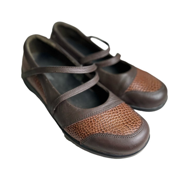 Aetrex Mary Jane Flat Loafer Two-Tone Brown Pebble Leather Women's Size 9 X-Wide - Picture 4 of 14